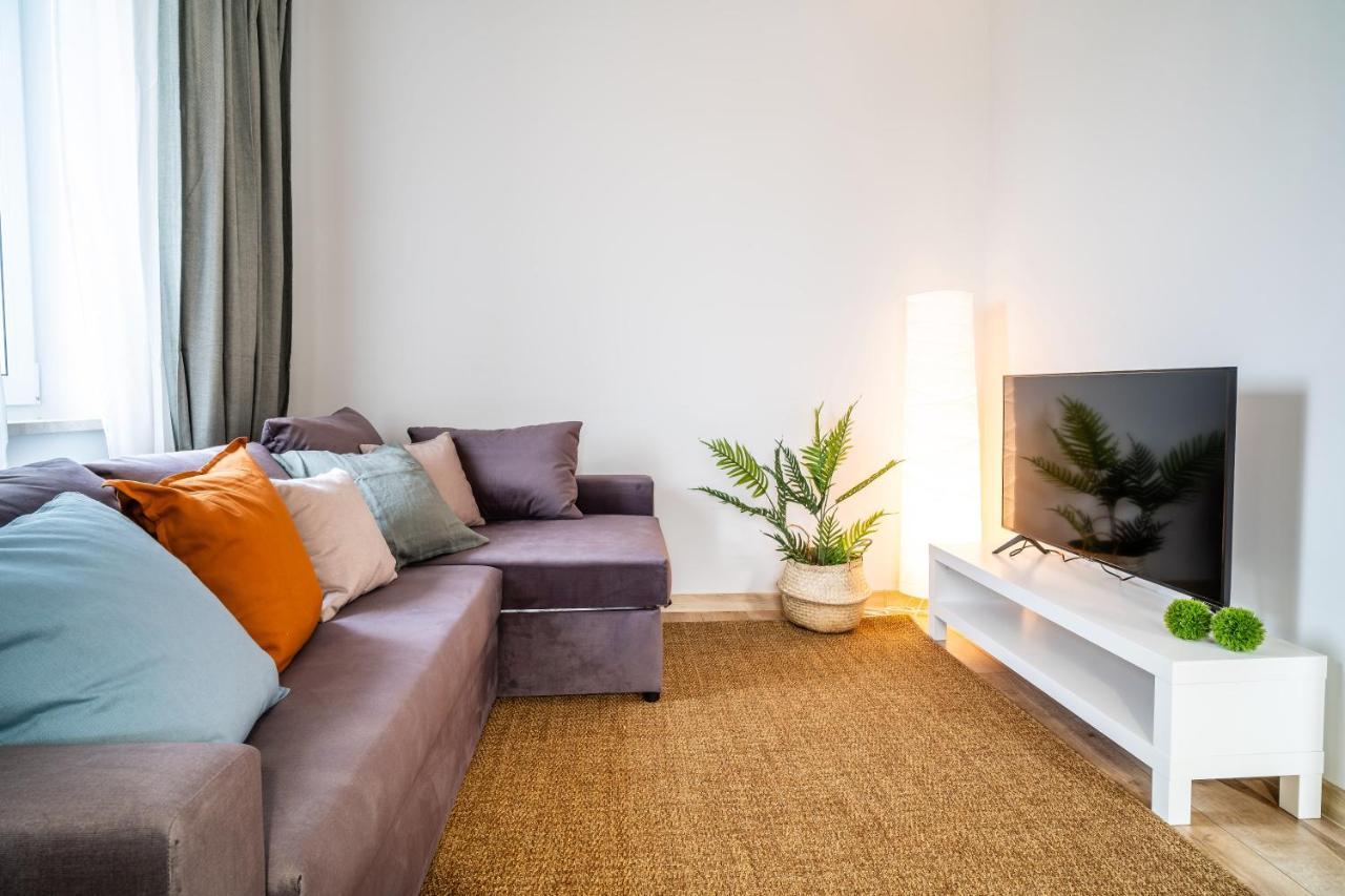 Central Apartment - 2 Pokoje W Samym Centrum Miasta Iława エクステリア 写真